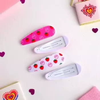 Невидимка для волос "Ягодки" (набор 4 шт) клубнички 5 см, белый и розовый