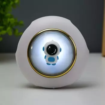 Ночник с грелкой для рук "Астронавт" LED USB белый 9х9х5 см