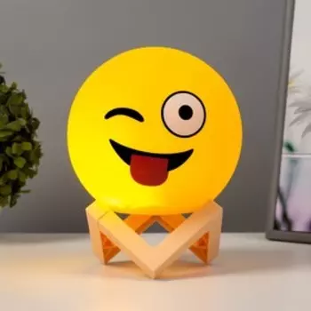Ночник Смайл LED от батареек 3хААА желтый 14х14х18 см RISALUX