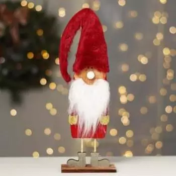 Новогодний декор «Большой гном» 10530 см, красный