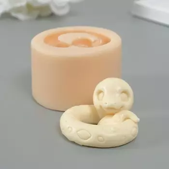 Силиконовый молд для заливки «Змея. Милаш», 2.744 см