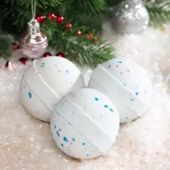 Новогодний Набор бомбочек для ванны "Счастливого нового года", белые, 3*120 г