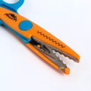 Ножницы "АппликА" 140 мм. фигурные лезвия ЗУБЦЫ