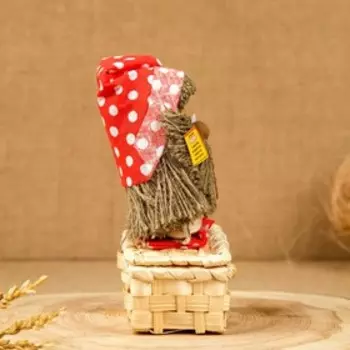 Оберег «Домовой», на шкатулке Успехов, 14см