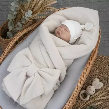 Одеяло-конверт на выписку KinDerLitto «Муслин №2», с бантом на резинке, 90х90 см, цвет светло-бежевый