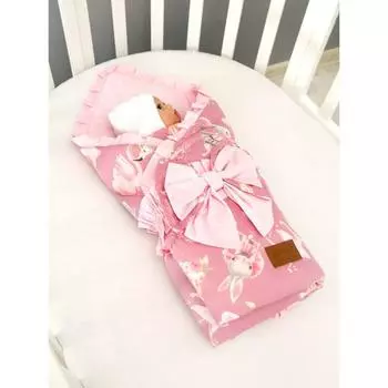 Одеяло на выписку, принт нежный танец, цвет розовый