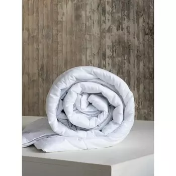 Одеяло, размер 210х220 см