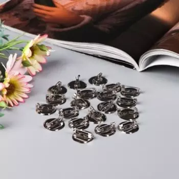 Основа для творчества "Значок с булавкой" набор 20 шт площадка 1,9х1,9см