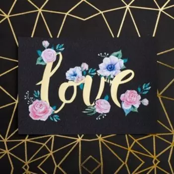 Открытка на акварельном картоне с тиснением Love, 10,5 х 7,5 см