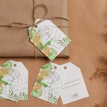 Открытка-шильдик на подарок «Поздравляю», акварельный картон 5 × 7 см