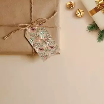 Открытка-шильдик новогодний на подарок «Шишечки», 5 х 9 см