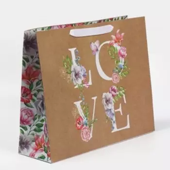 Пакет подарочный крафтовый горизонтальный, упаковка, «LOVE», L 31 х 40 х 11,5 см