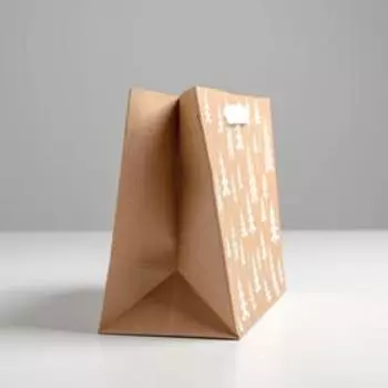 Пакет крафтовый с пенным нанесением «Новогодний лес», 24 х 19,5 х 11 см