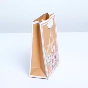Пакет крафтовый вертикальный «С 8 Марта», S 12 х 15 х 5.5 см