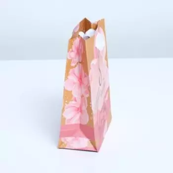 Пакет крафтовый вертикальный «С 8 Марта», S 12 х 15 х 5.5 см