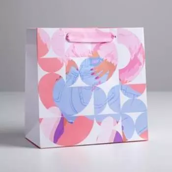 Пакет подарочный ламинированный квадратный, упаковка, «Love», 22 х 22 х 11 см