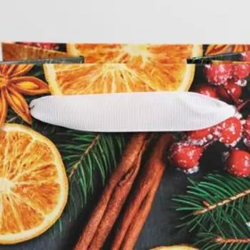 Пакет подарочный новогодний ламинированный под бутылку «Уюта и тепла в Новом году», 13 х 35 х 10 см