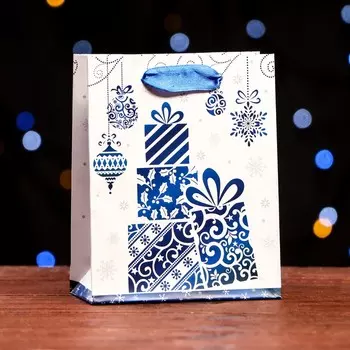 Новый год. Пакет ламинированный "Подарки" 11,5 х 14,5 х 6 см