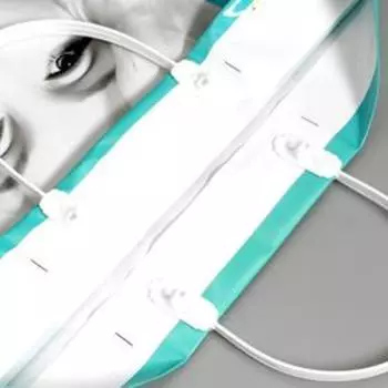 Пакет "Мэрилин", полиэтиленовый с пластиковой ручкой, 37х35 см, 90 мкм