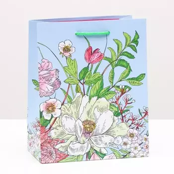 Пакет подарочный "Цветы луговые" 18 х 22,3 х 10 см