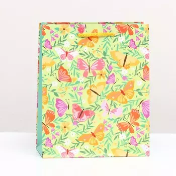 Пакет подарочный "Орнамент бабочки" 18 х 22,3 х 10 см