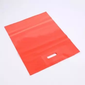 Пакет полиэтиленовый с вырубной ручкой, Красный 30-40 См, 70 мкм
