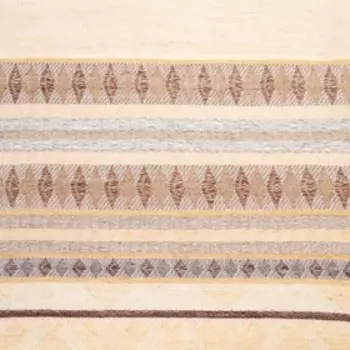 Палантин женский, цвет молочный, размер 68х175 см