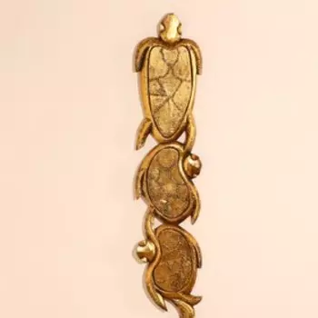 Панно дерево "Золотые черепашки" 96х16х1,5 см