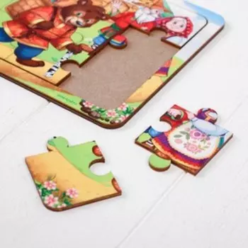 Пазл со сказкой «Маша и медведь»