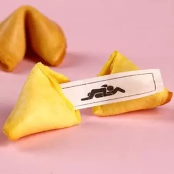 Печенье «10 горячих желаний» с заданиями, 6 г. х 10 шт.