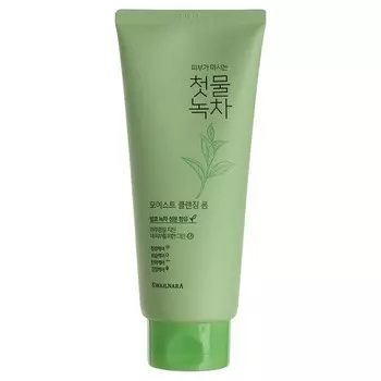 Пенка для лица очищающая Green Tea Moist Cleansing Foam 180гр