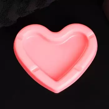 Пепельница "Сердце" красная, 140гр