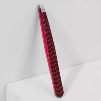 Пинцет скошенный, широкий, 9,5 см, на блистере, цвет чёрный/розовый