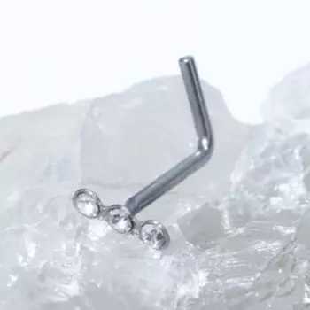 Пирсинг в крыло носа "Трио", L=7мм, цвет белый в серебре