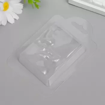 Пластиковая форма "Поцелуй"