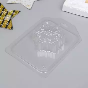 Пластиковая форма "Снежинка 2" 7х6см