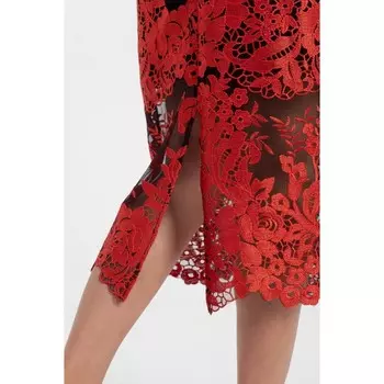 Платье кружевное, размер 46, цвет красный