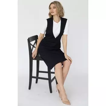 Платье с глубоким вырезом, размер 46