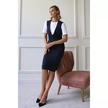 Платье с глубоким вырезом, размер 48