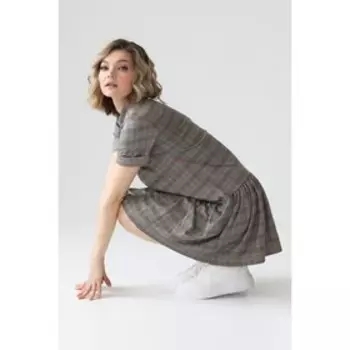 Платье с воланом по низу, размер 42