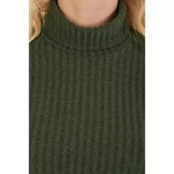 Платье женское, размер 42, цвет зелёный