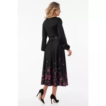 Платье женское, размер 44