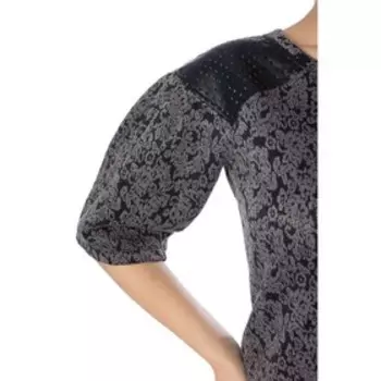 Платье женское, размер 44, цвет серый