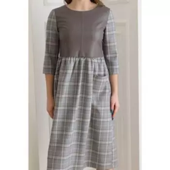 Платье женское, размер 46