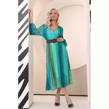 Платье женское, размер 46, цвет зелёный