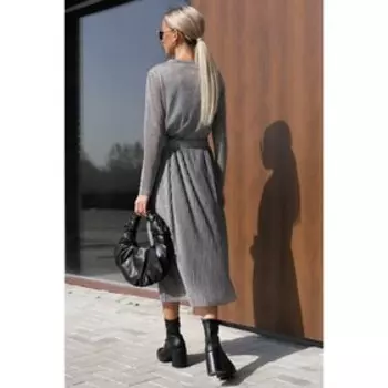 Платье женское, размер 50, цвет серый