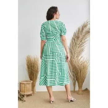 Платье женское, размер 52