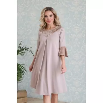 Платье женское, размер 52, цвет бежевый