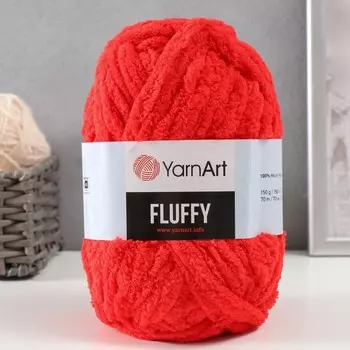 Плюшевая пряжа для вязания спицами, крючком YarnArt Fluffy, 100% микрополиэстер, 70 м/150 г, (723 красный)