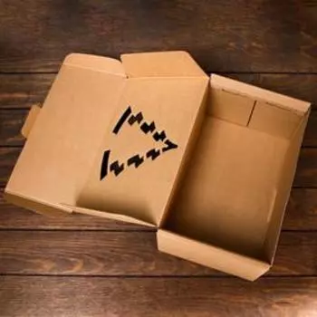 Подарочная коробка №25, бурая, сборная, 33,2 х 21,3 х 17,3 см